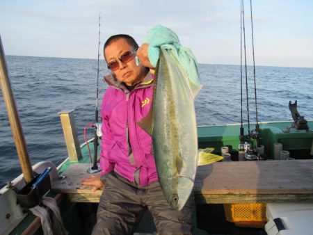 真祐丸 (しんゆうまる) 釣果