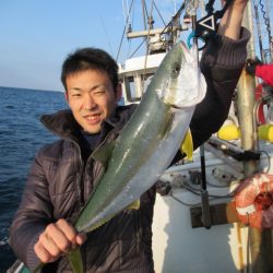 真祐丸 (しんゆうまる) 釣果