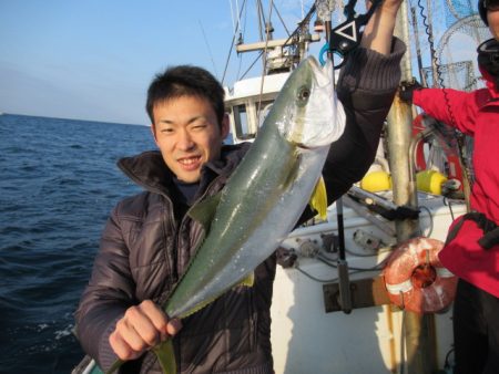 真祐丸 (しんゆうまる) 釣果