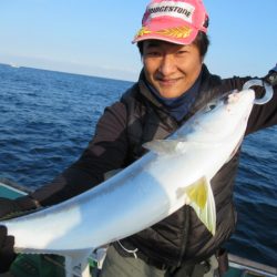 真祐丸 (しんゆうまる) 釣果