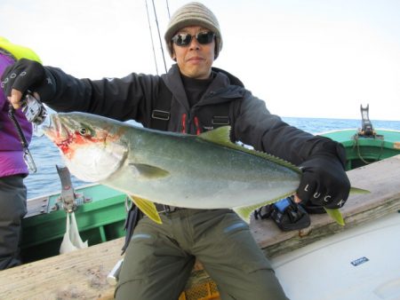 真祐丸 (しんゆうまる) 釣果