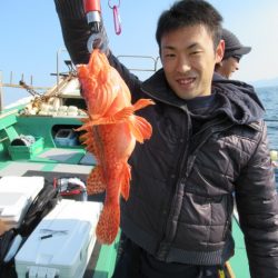 真祐丸 (しんゆうまる) 釣果