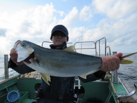 真祐丸 (しんゆうまる) 釣果