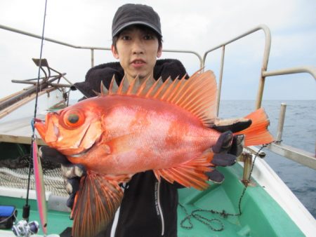 真祐丸 (しんゆうまる) 釣果