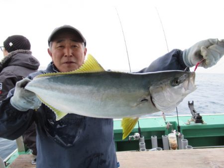 真祐丸 (しんゆうまる) 釣果