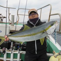 真祐丸 (しんゆうまる) 釣果