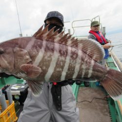 真祐丸 (しんゆうまる) 釣果