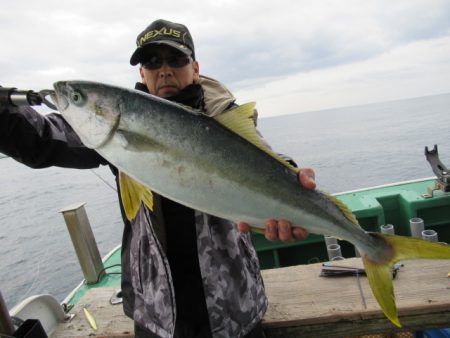 真祐丸 （しんゆうまる） 釣果