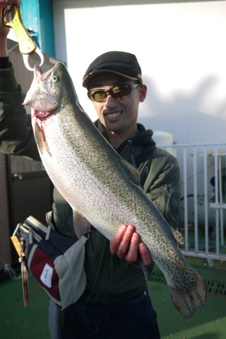 としまえんフィッシングエリア 釣果