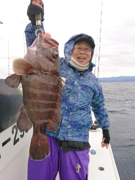 エンペラー 釣果