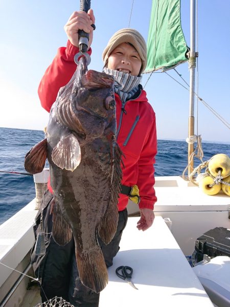 エンペラー 釣果