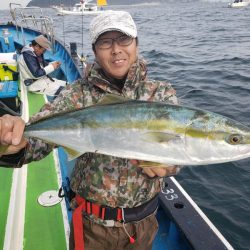 丸万釣船 釣果