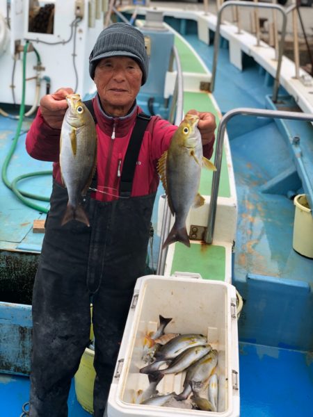 丸万釣船 釣果