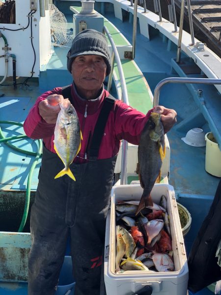 丸万釣船 釣果