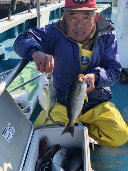 丸万釣船 釣果