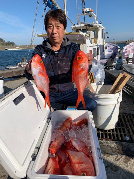 晃山丸 釣果