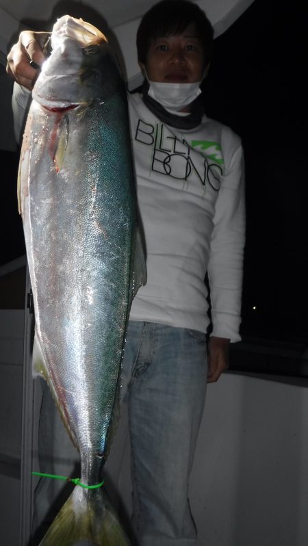 ＪＤＩ　Ｒａｃｉｎｇ　シールズマリンレジャー 釣果