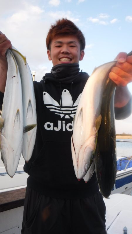 JDI Racing シールズマリンレジャー 釣果