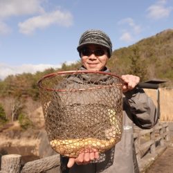 フィッシングレイクたかみや 釣果