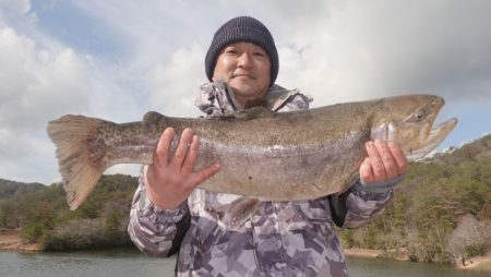 フィッシングレイクたかみや 釣果