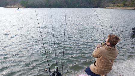 フィッシングレイクたかみや 釣果