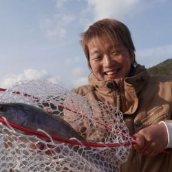 フィッシングレイクたかみや 釣果