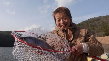 フィッシングレイクたかみや 釣果