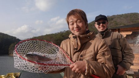 フィッシングレイクたかみや 釣果