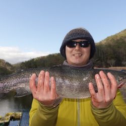 フィッシングレイクたかみや 釣果