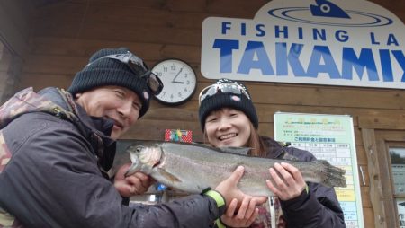 フィッシングレイクたかみや 釣果