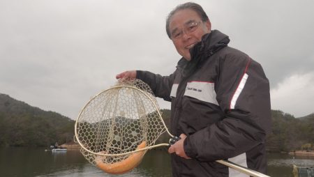 フィッシングレイクたかみや 釣果
