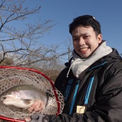 フィッシングレイクたかみや 釣果