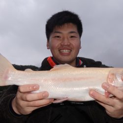 フィッシングレイクたかみや 釣果