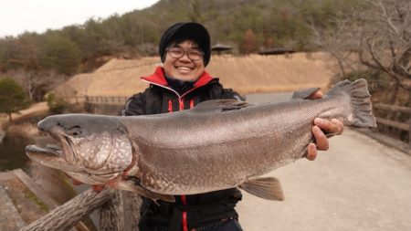 フィッシングレイクたかみや 釣果