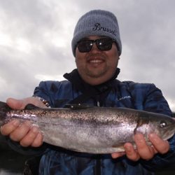 フィッシングレイクたかみや 釣果