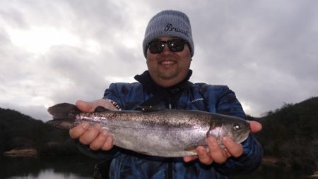 フィッシングレイクたかみや 釣果