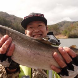 フィッシングレイクたかみや 釣果