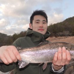 フィッシングレイクたかみや 釣果