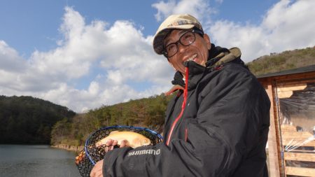 フィッシングレイクたかみや 釣果