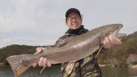 フィッシングレイクたかみや 釣果