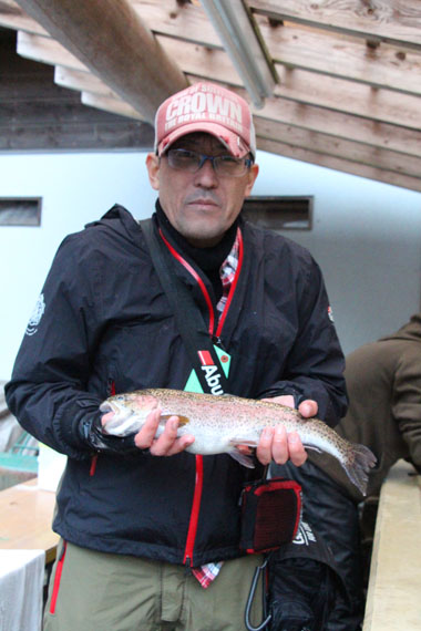 小菅トラウトガーデン 釣果