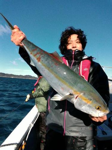 ファイヤードルフィン 釣果