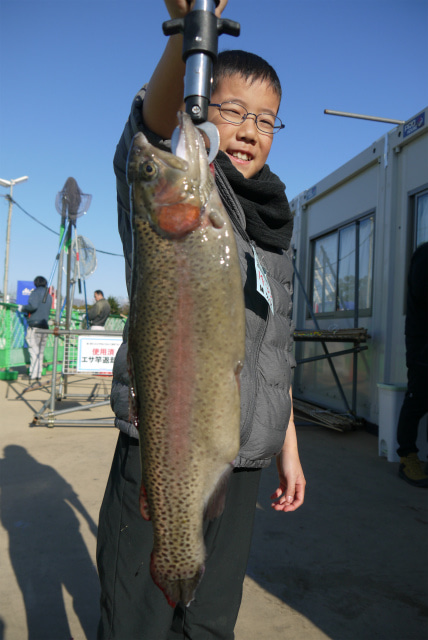 としまえんフィッシングエリア 釣果
