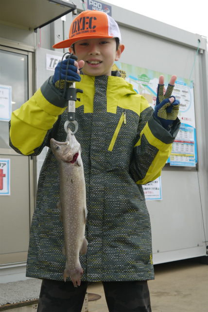 としまえんフィッシングエリア 釣果