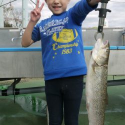 としまえんフィッシングエリア 釣果