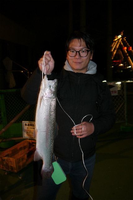 としまえんフィッシングエリア 釣果