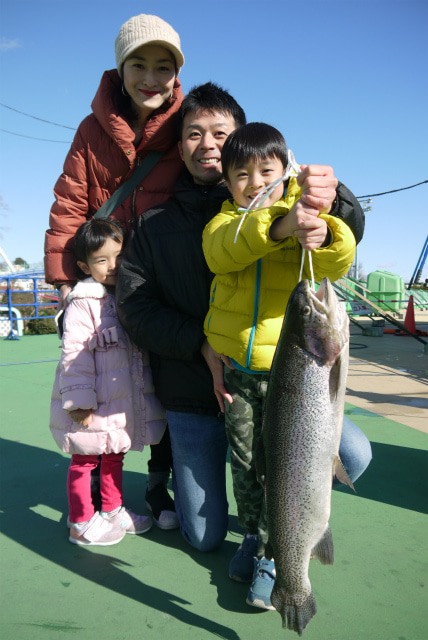 としまえんフィッシングエリア 釣果