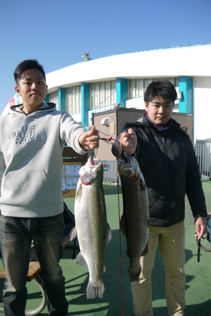 としまえんフィッシングエリア 釣果