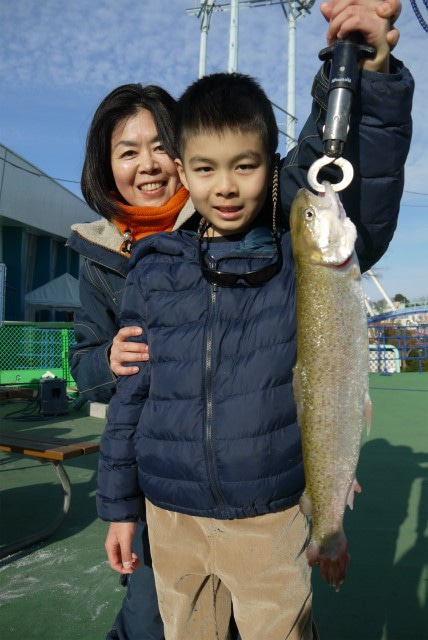 としまえんフィッシングエリア 釣果