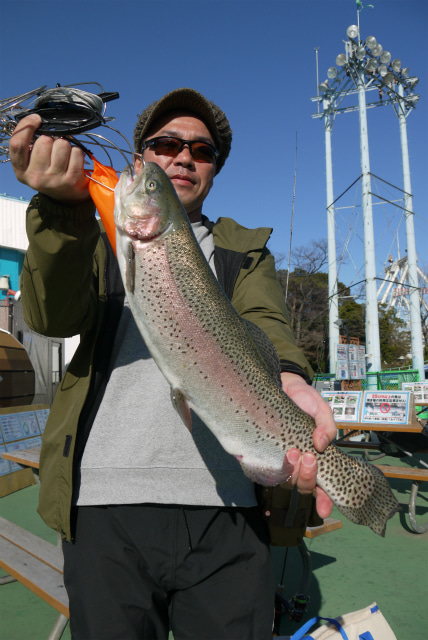 としまえんフィッシングエリア 釣果